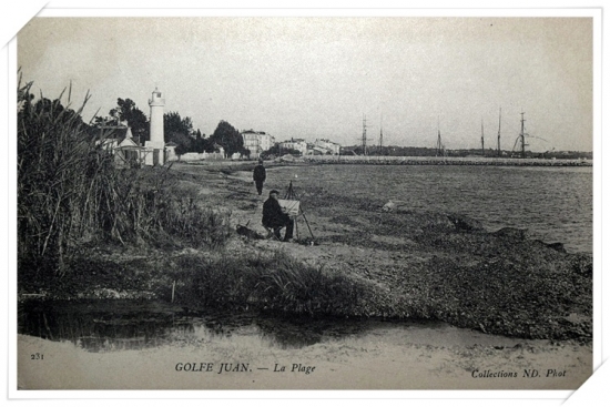 La Plage avec l'ancien phare